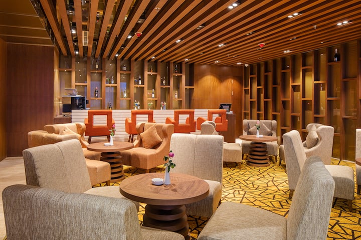 Bar at Wyndham Legend Halong Hotel in Halong, Other than US/Canada